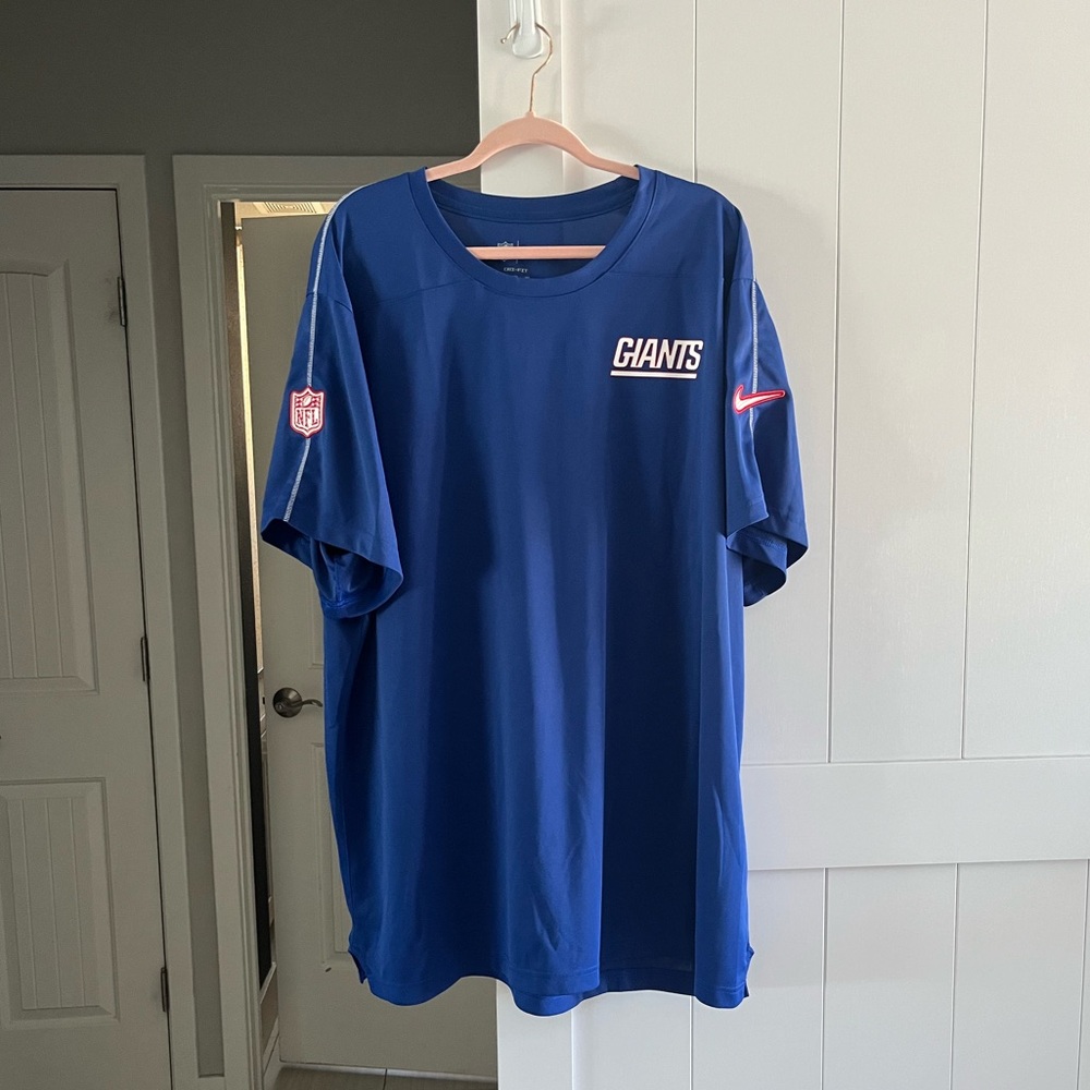 MENS NFL Nike Dri-Fit Giants SS Top
